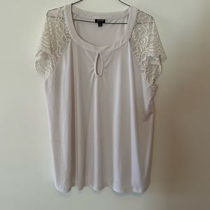 Torrid lace Sleeve Blouse
